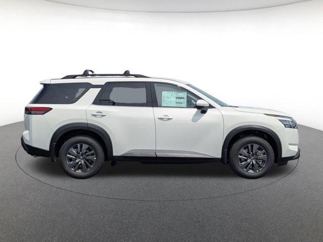 new 2025 Nissan Pathfinder car, priced at $40,999