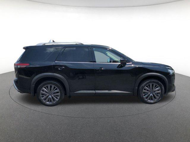 used 2023 Nissan Pathfinder car, priced at $38,499
