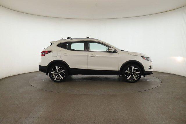 used 2022 Nissan Rogue Sport car, priced at $22,999