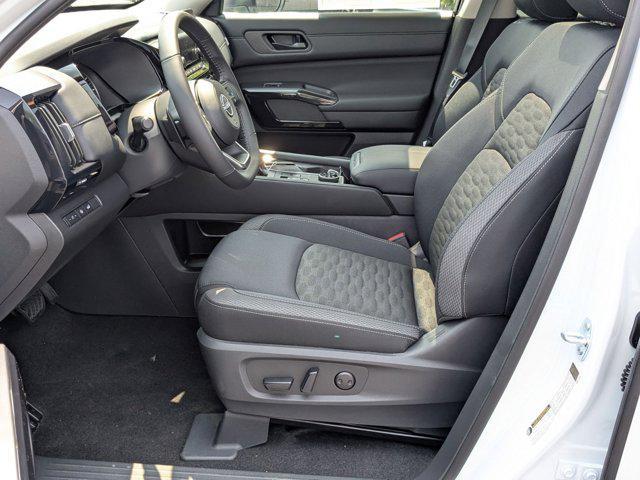new 2025 Nissan Pathfinder car, priced at $43,999