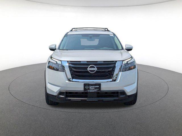 new 2025 Nissan Pathfinder car, priced at $43,999