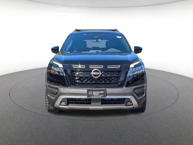 new 2024 Nissan Pathfinder car, priced at $44,950