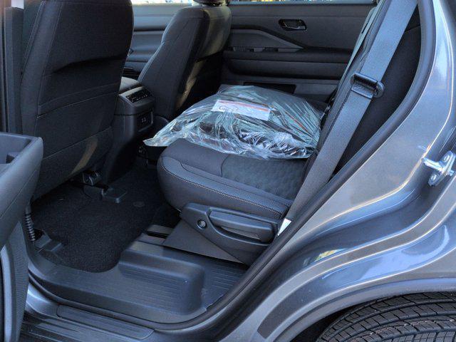 new 2025 Nissan Pathfinder car, priced at $36,799