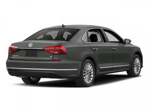 used 2018 Volkswagen Passat car