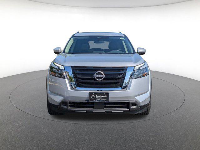 new 2024 Nissan Pathfinder car, priced at $42,799