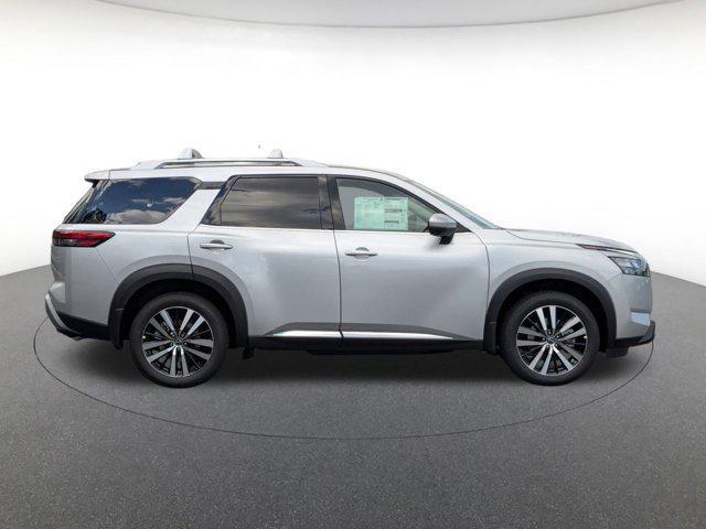 new 2025 Nissan Pathfinder car, priced at $51,099