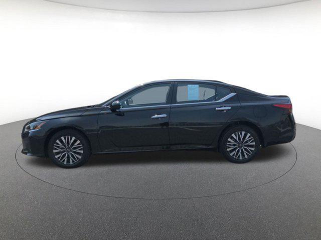 used 2024 Nissan Altima car, priced at $25,498