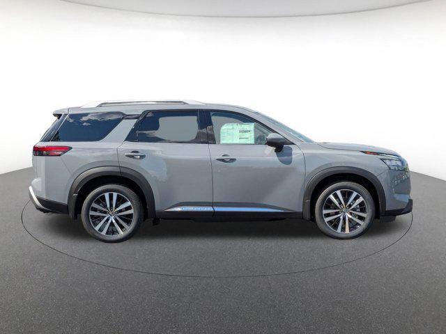 new 2025 Nissan Pathfinder car, priced at $49,999
