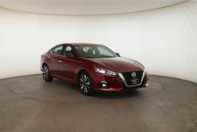 used 2021 Nissan Altima car, priced at $21,899