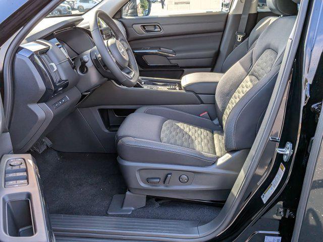 new 2025 Nissan Pathfinder car, priced at $36,649