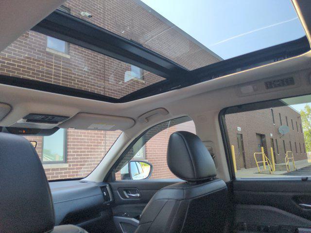 used 2023 Nissan Pathfinder car, priced at $37,899