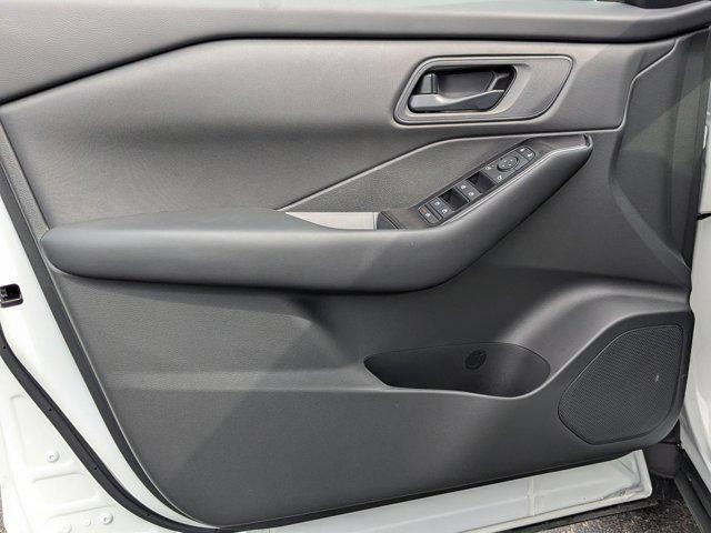 new 2025 Nissan Rogue car, priced at $31,299