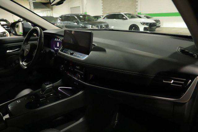 used 2024 Nissan Rogue car, priced at $32,899