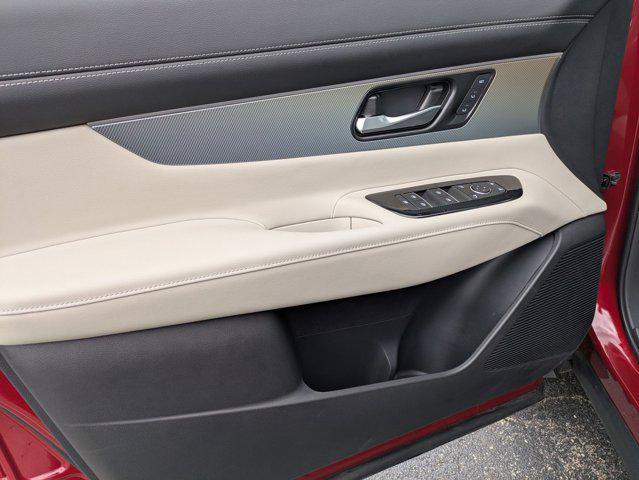 new 2025 Nissan Murano car, priced at $47,149