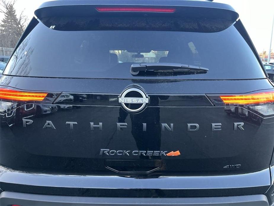 new 2024 Nissan Pathfinder car, priced at $42,997