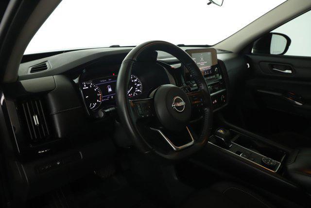 used 2022 Nissan Pathfinder car, priced at $29,999