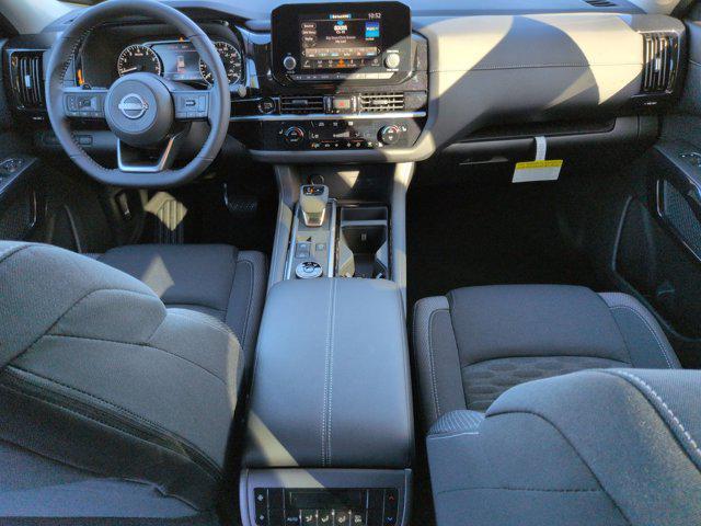 new 2025 Nissan Pathfinder car, priced at $36,899