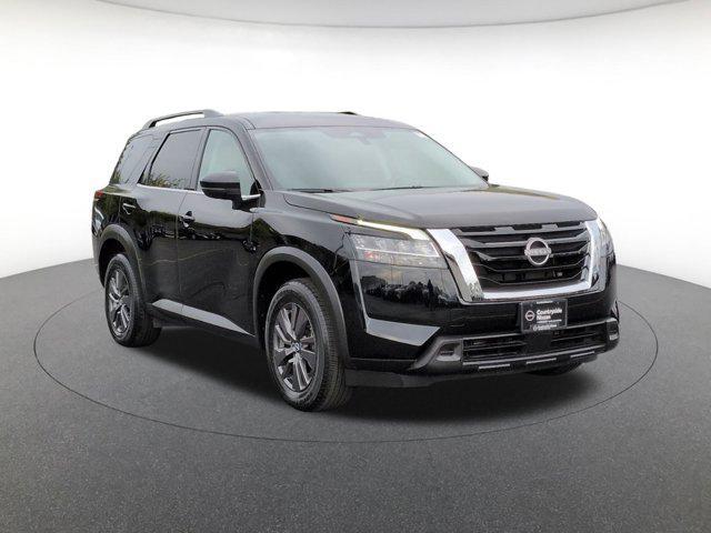 used 2022 Nissan Pathfinder car, priced at $29,999