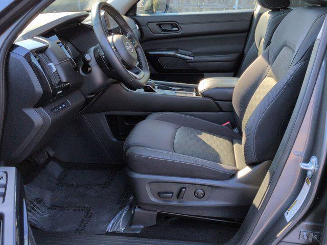 used 2024 Nissan Pathfinder car, priced at $32,999