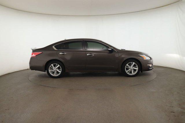 used 2015 Nissan Altima car