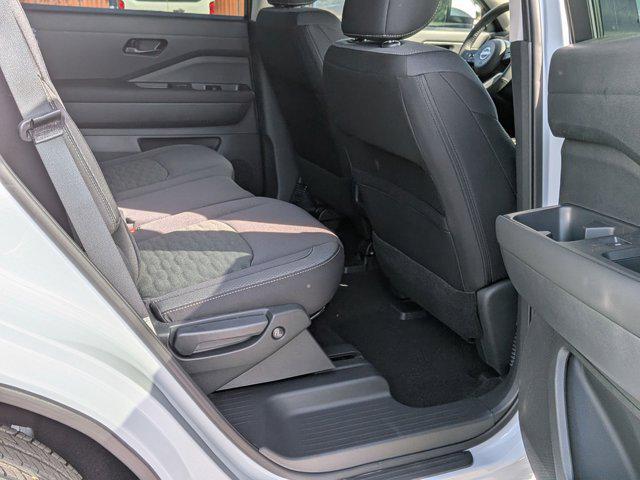 new 2025 Nissan Pathfinder car, priced at $36,549