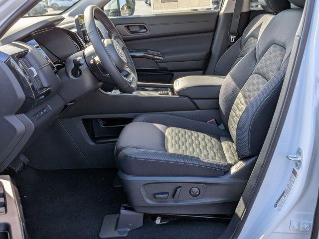 new 2025 Nissan Pathfinder car, priced at $36,549