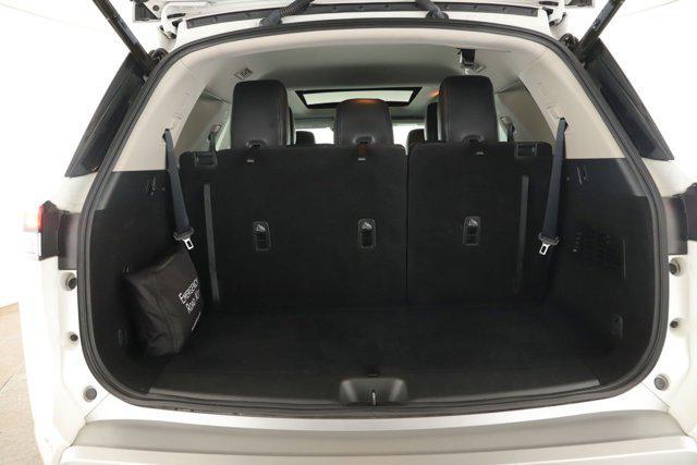 used 2023 Nissan Pathfinder car, priced at $31,999