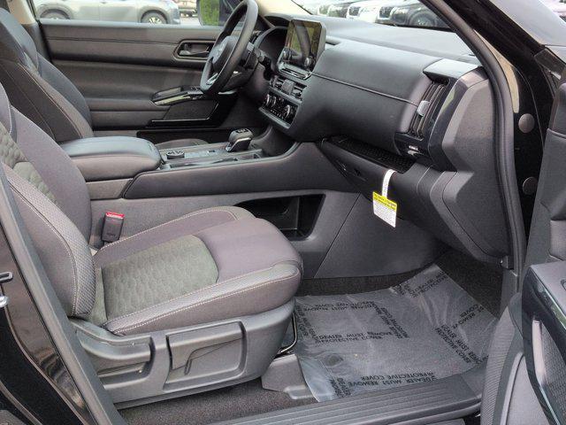 used 2025 Nissan Pathfinder car, priced at $32,999