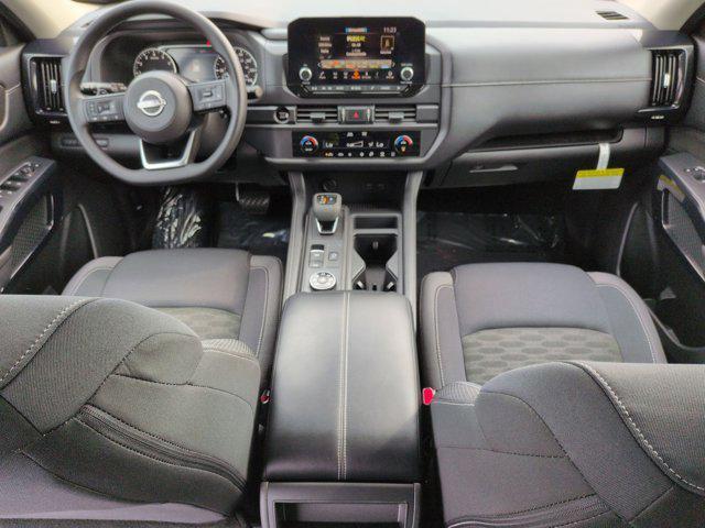 used 2025 Nissan Pathfinder car, priced at $32,999