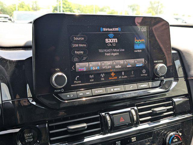 new 2025 Nissan Pathfinder car, priced at $44,999