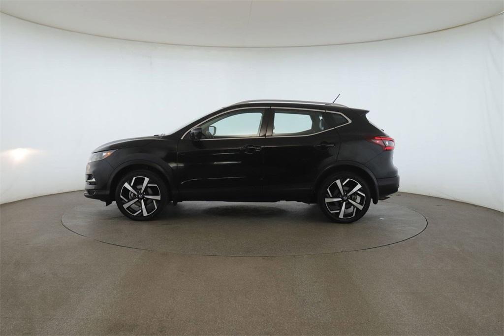 used 2022 Nissan Rogue Sport car, priced at $23,799