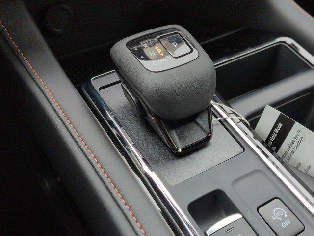 new 2025 Nissan Pathfinder car, priced at $39,187