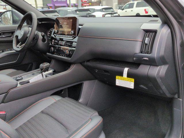 new 2025 Nissan Pathfinder car, priced at $39,187