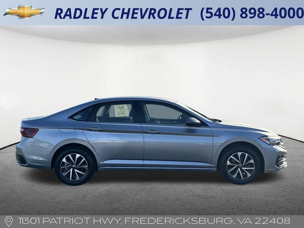 used 2024 Volkswagen Jetta car, priced at $18,500