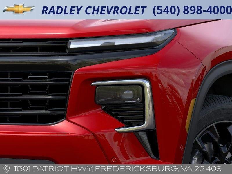 new 2025 Chevrolet Traverse car