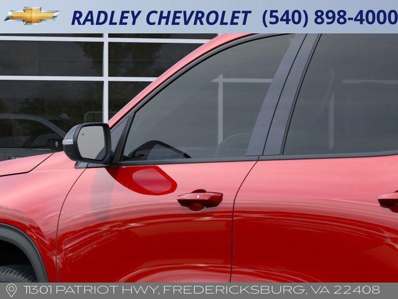new 2025 Chevrolet Traverse car
