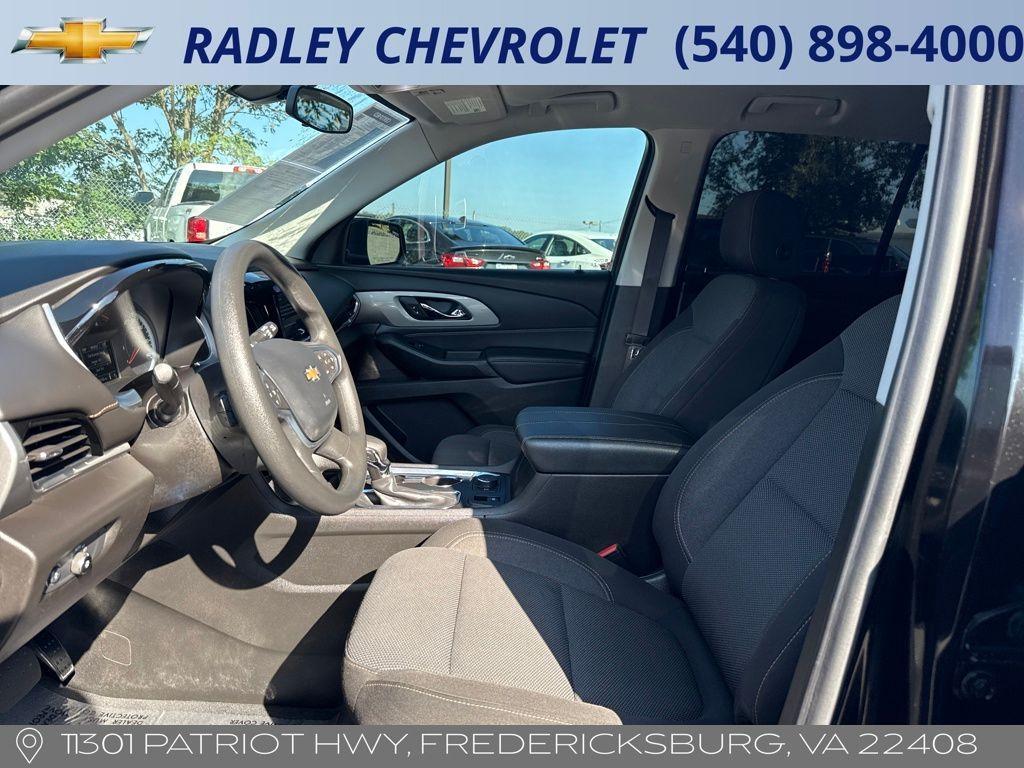 used 2021 Chevrolet Traverse car, priced at $21,500