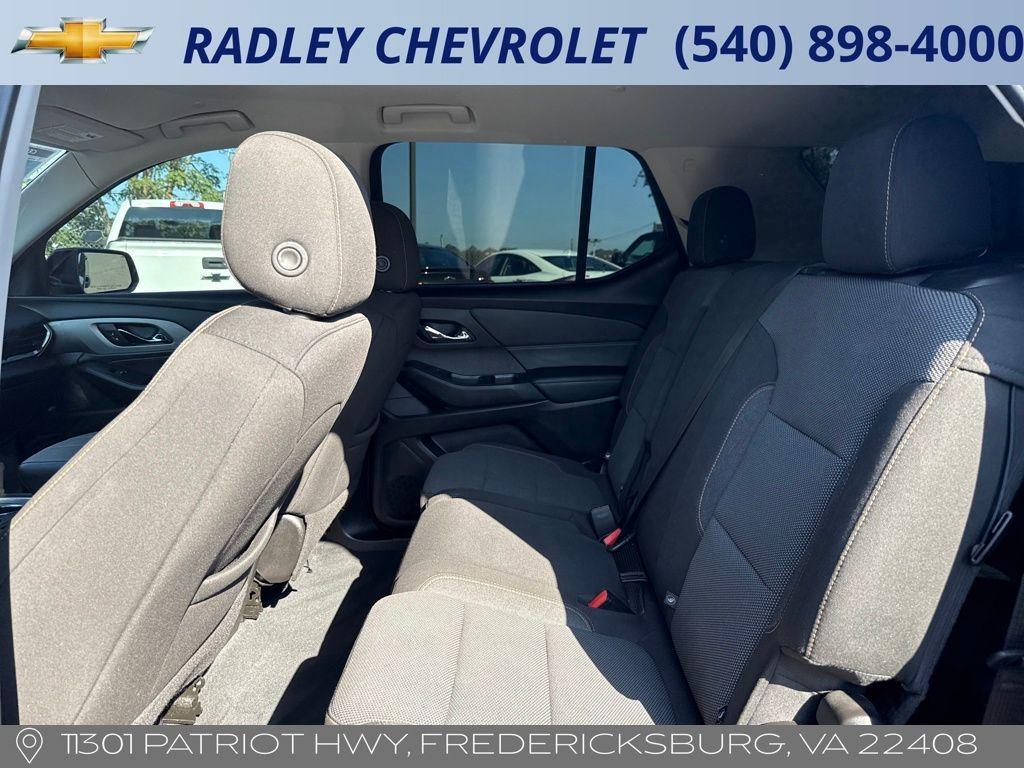 used 2021 Chevrolet Traverse car, priced at $21,500