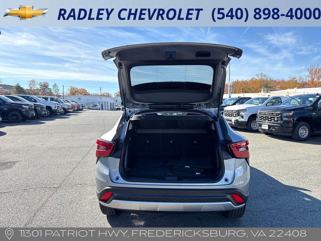 used 2024 Chevrolet Trax car, priced at $21,000