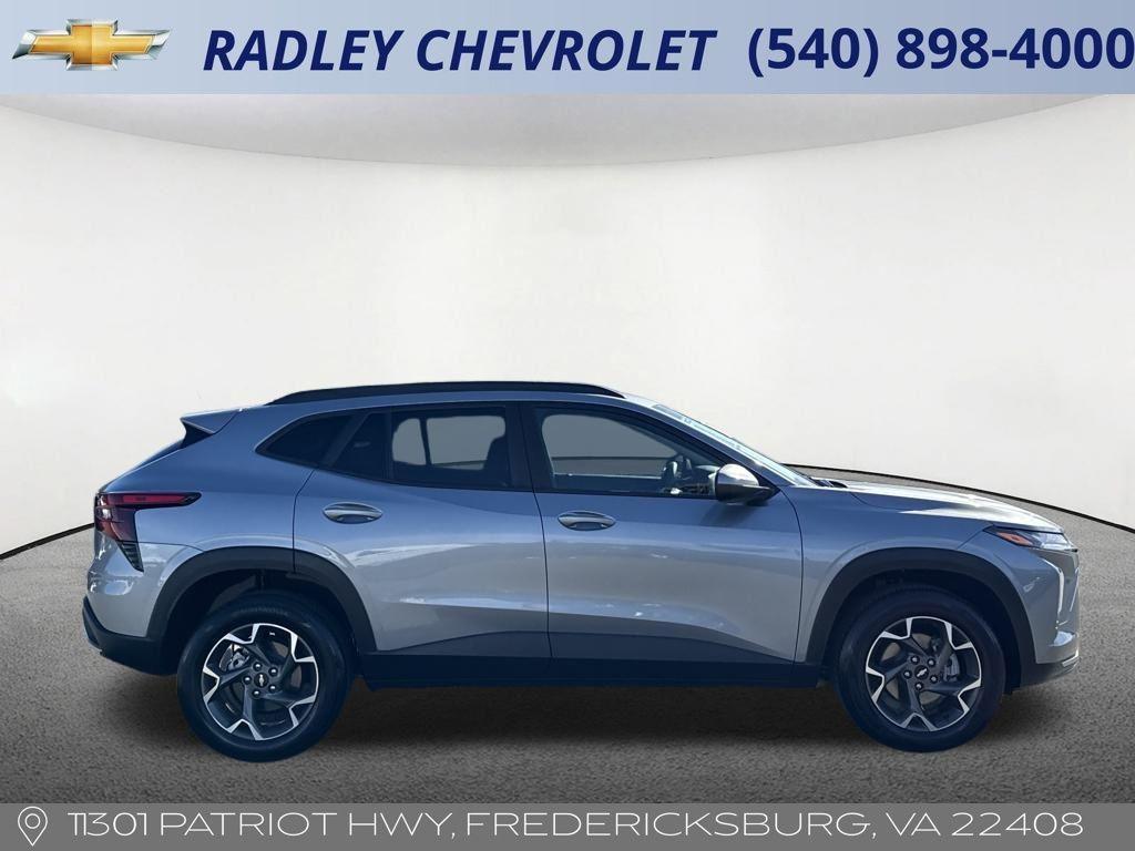 used 2024 Chevrolet Trax car, priced at $21,000
