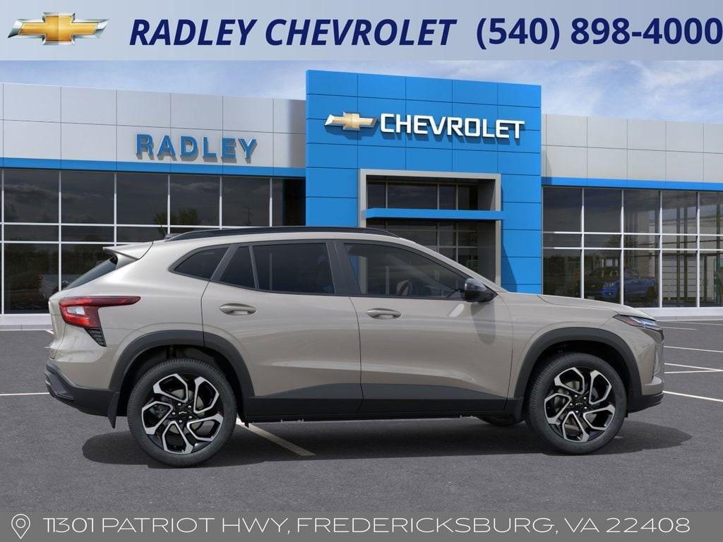 new 2026 Chevrolet Trax car, priced at $28,060