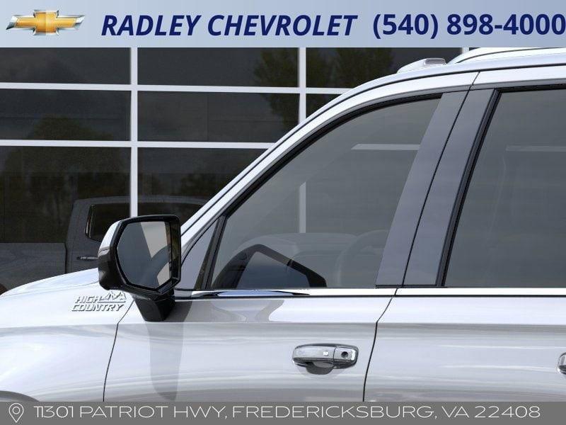 new 2025 Chevrolet Suburban car, priced at $84,200