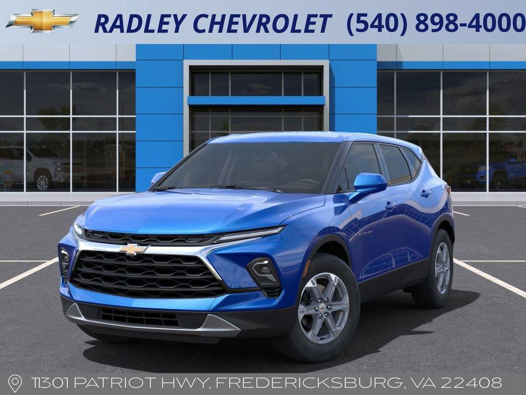 new 2025 Chevrolet Blazer car, priced at $35,795
