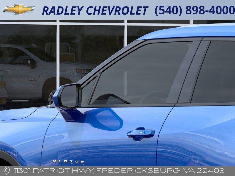 new 2025 Chevrolet Blazer car, priced at $35,795