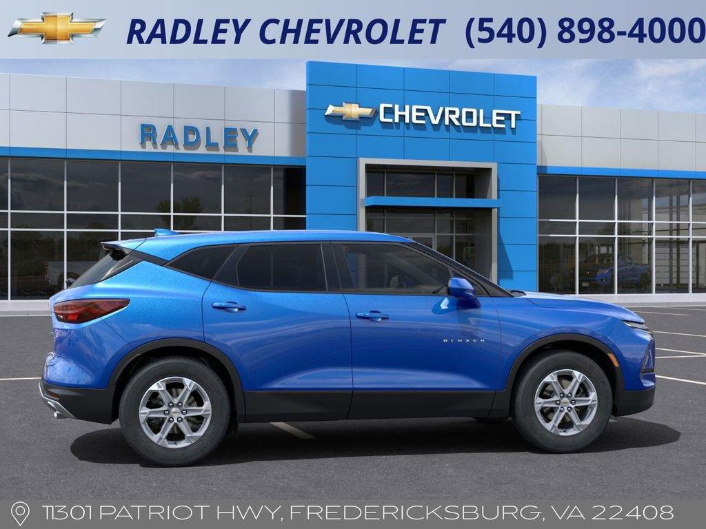 new 2025 Chevrolet Blazer car, priced at $35,795