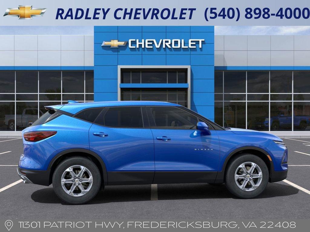 new 2025 Chevrolet Blazer car, priced at $35,795