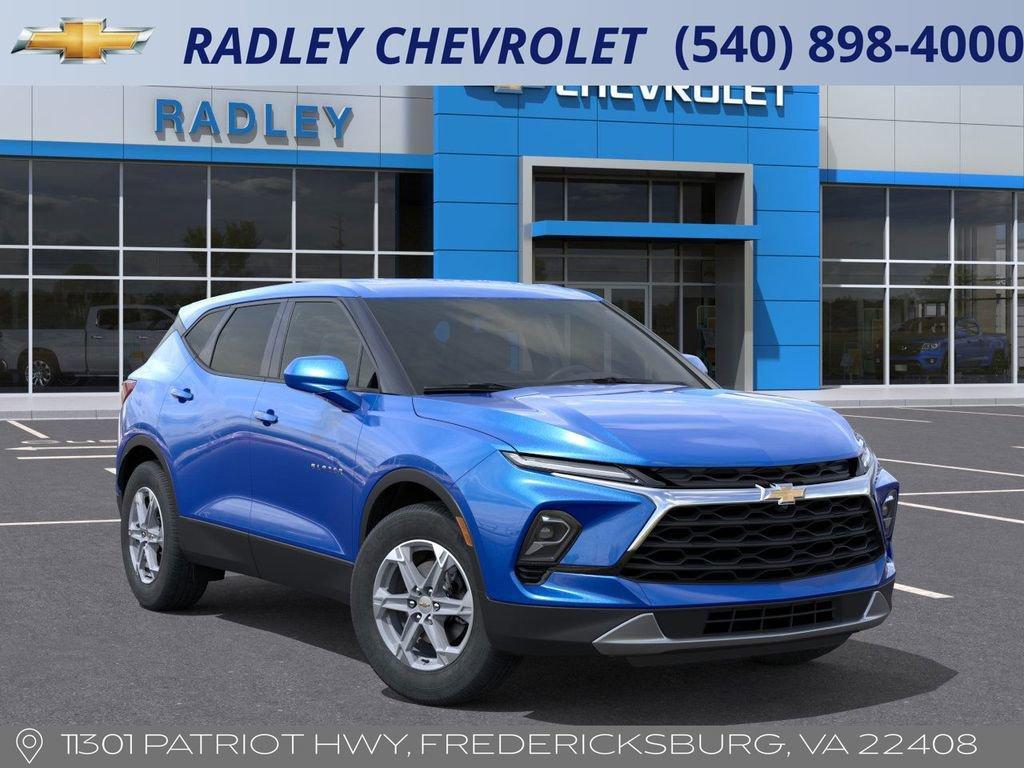 new 2025 Chevrolet Blazer car, priced at $35,795