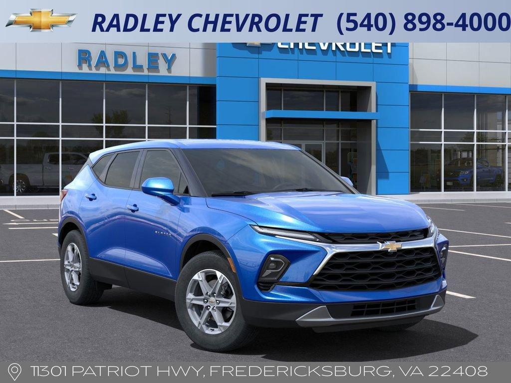 new 2025 Chevrolet Blazer car, priced at $35,795