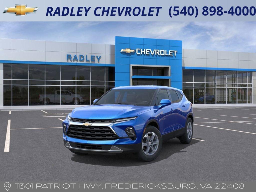 new 2025 Chevrolet Blazer car, priced at $35,795