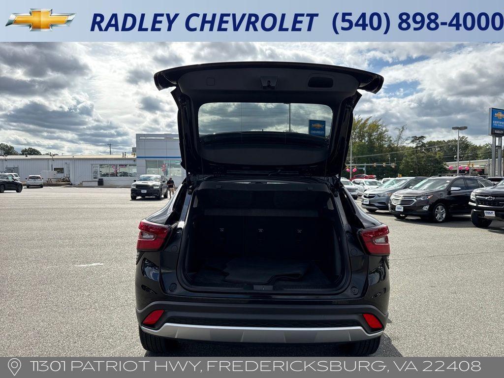 used 2024 Chevrolet Trax car, priced at $21,000